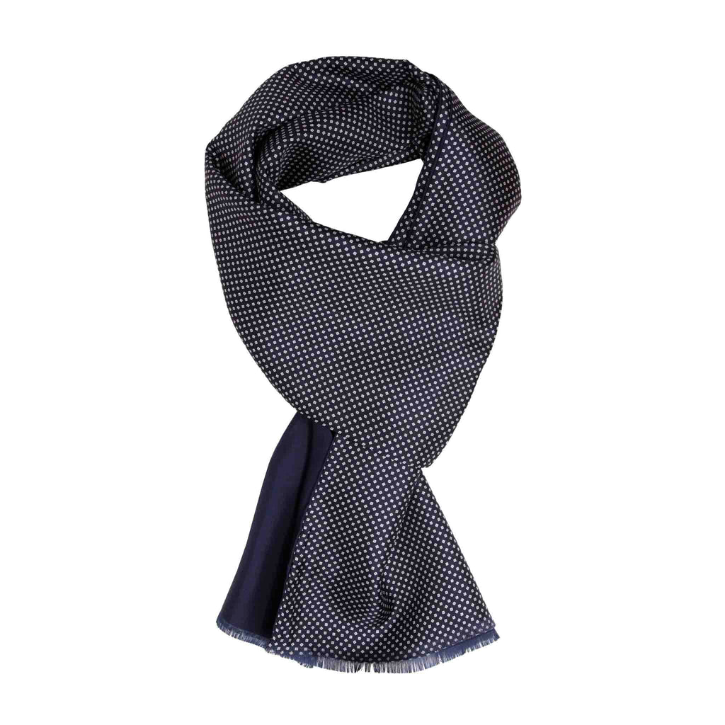 Shop online Frey - Sciarpe, foulard e scialli in seta made in Italy