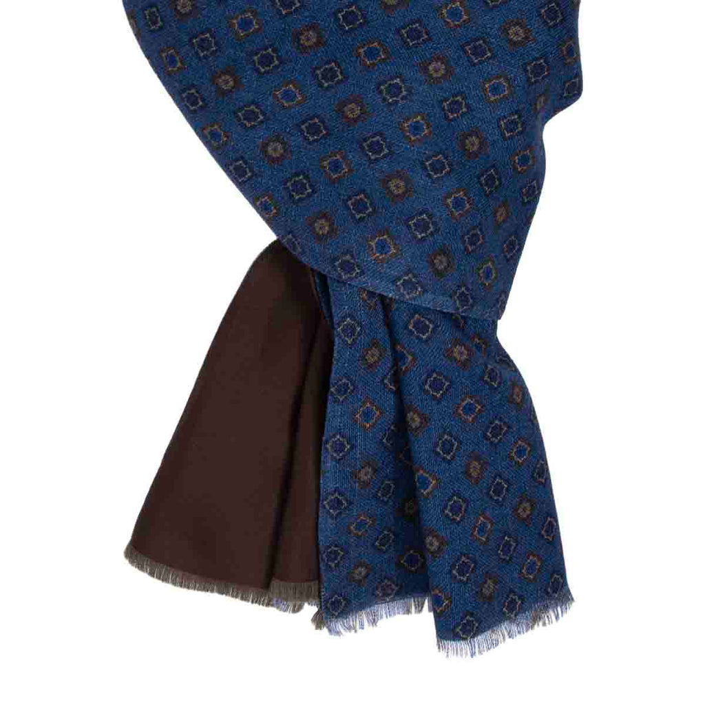 Shop online Frey - Sciarpe, foulard e scialli in seta made in Italy